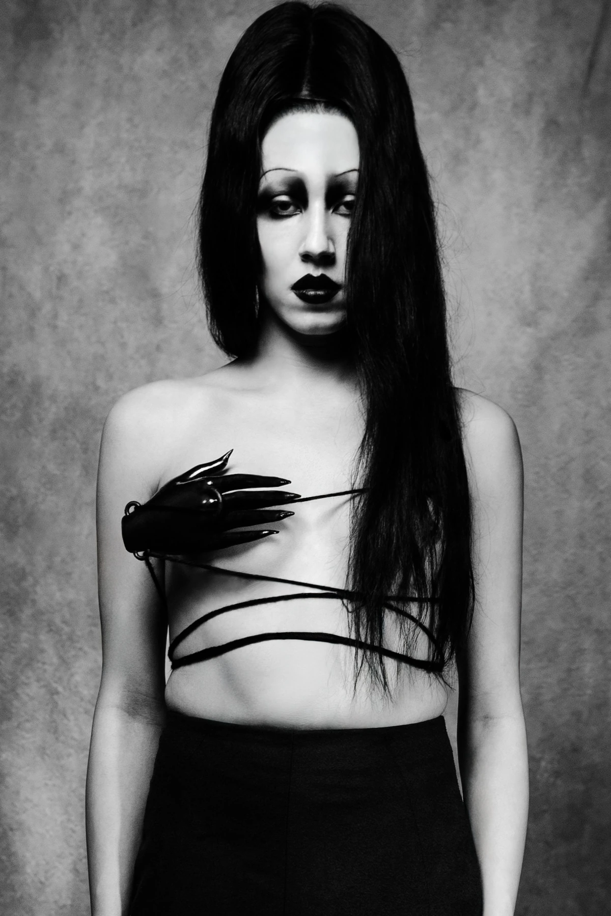 Anima Obscura, a collection by Storm Nijhuis photographed by Denise Bakker, photograph 29.