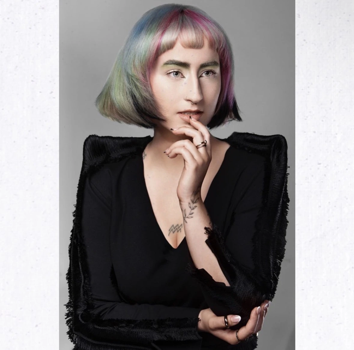 Fashion portrait from Storm Nijhuis's styling assistance with Annet Veerbeek, image 9400.