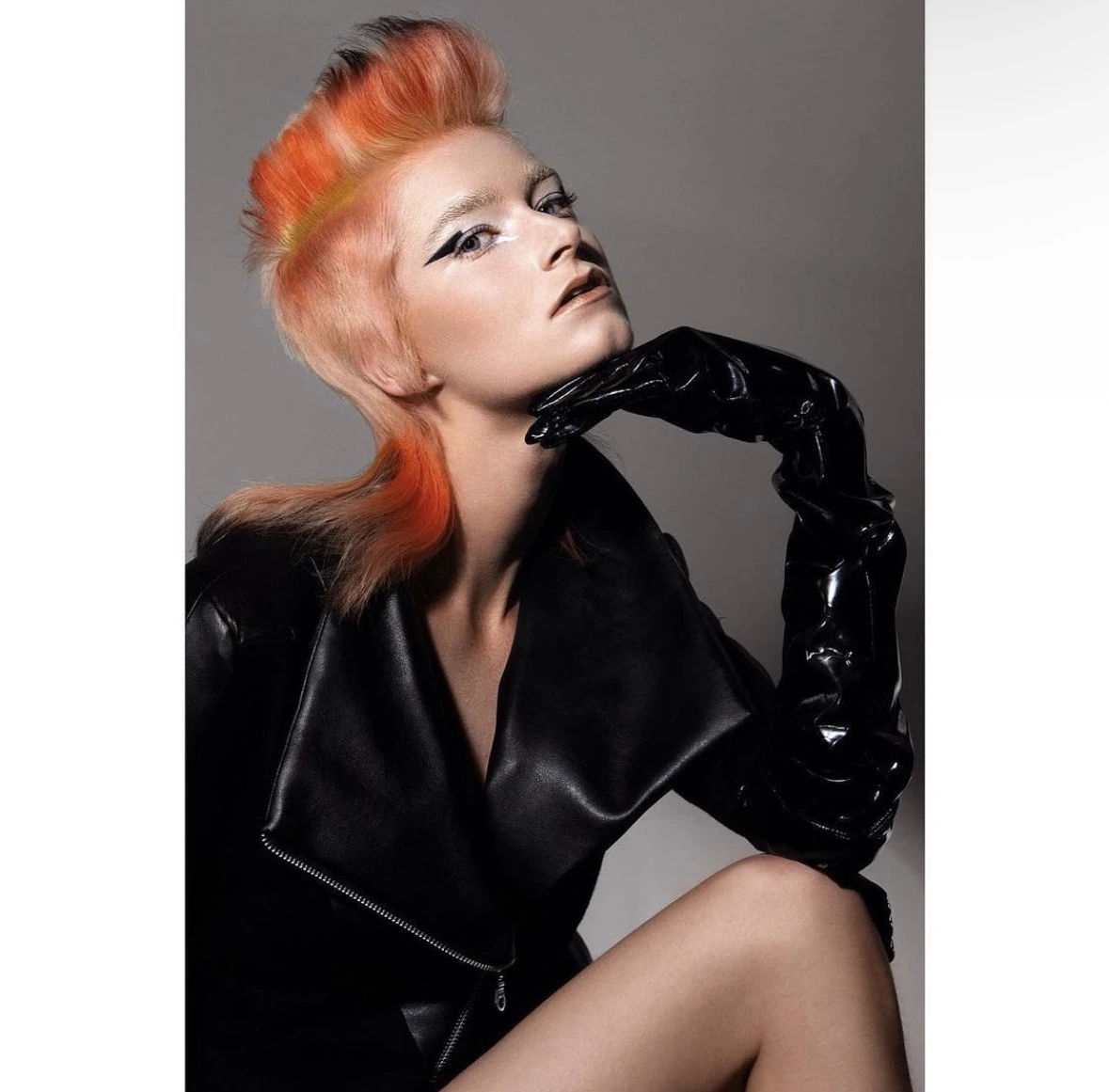 Fashion portrait from Storm Nijhuis's styling assistance with Annet Veerbeek, image 9407.