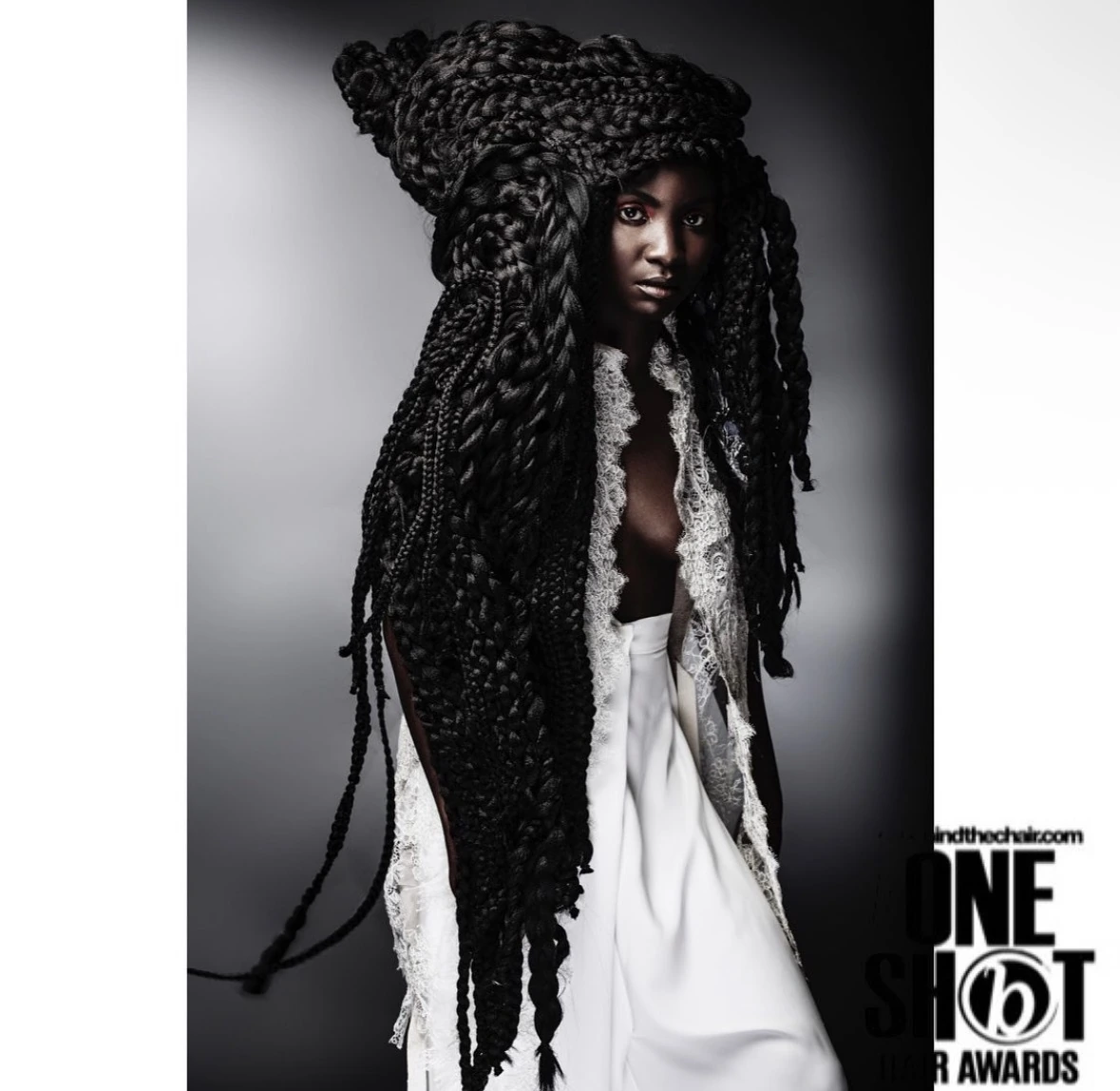 Fashion portrait from Storm Nijhuis's styling assistance with Annet Veerbeek, image 9410.